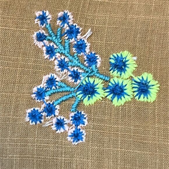 Something Navy Embroidered Floral Ruffle Trim Long Sleeve Blouse Top Camel Small - Picture 7 of 11